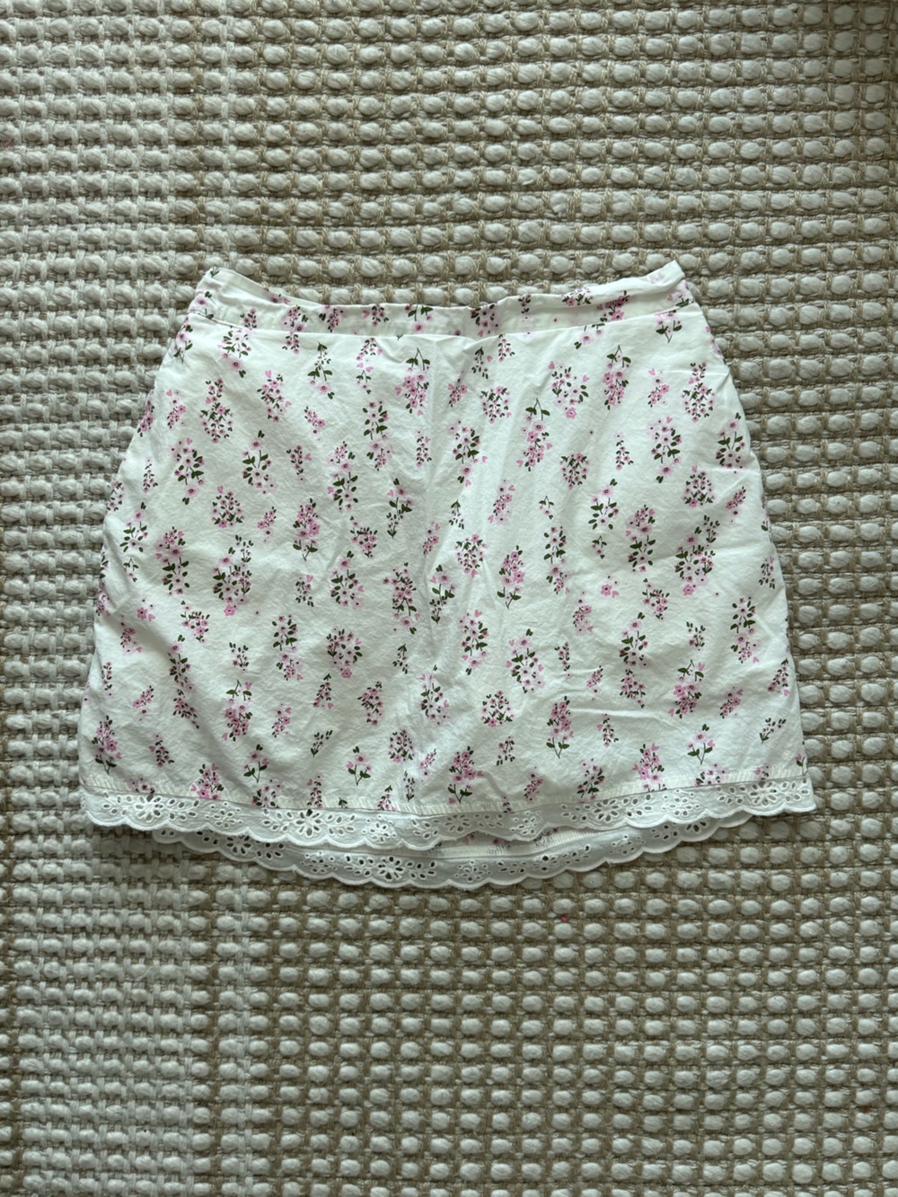 Forever 21 White Floral Eyelet Skort with Pink Flowers